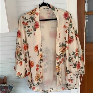 Violet + Claire Kimono